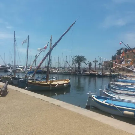 Corniche Des Baux Daire Sanary-sur-Mer